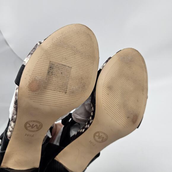Michael Michael Kors Wendy Mid Sandals Womens Size 7.5 Black Snake Leather Heels - Picture 5 of 15